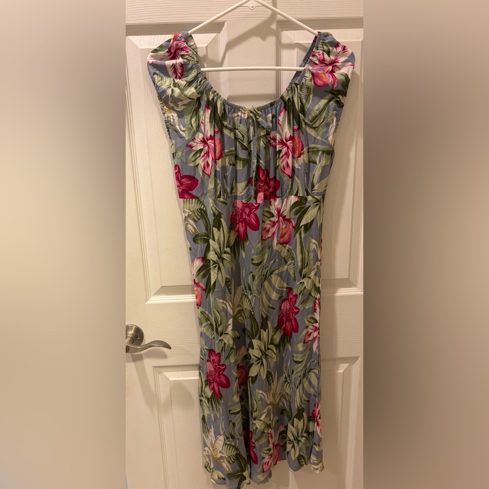 Hibiscus Collection Rayon Hawaii Floral Print Dress